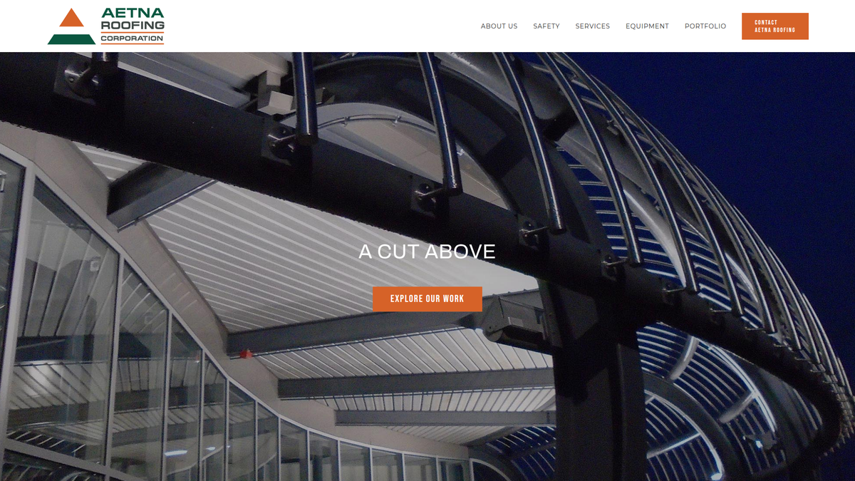 Aetna Roofing website screenshot